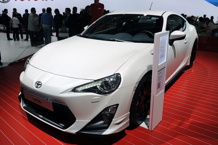 Toyota GT86 jako hybrid ?