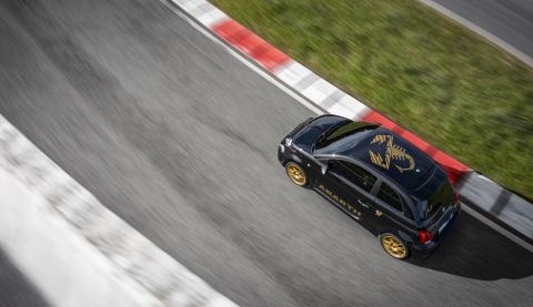 1731859010-Abarth75Anniversario