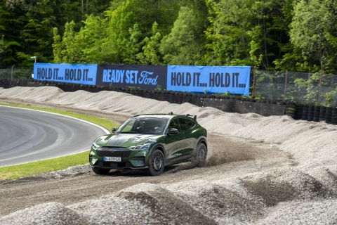Ford nebude v Evropě prodávat levné toustry na kolech. Chystá pět nových modelů