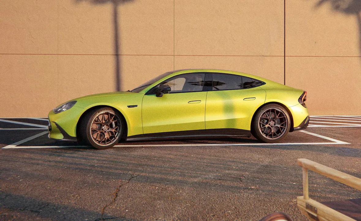 Mercedes AMG-GT: nový elektromobil s výškou pouze 141 cm